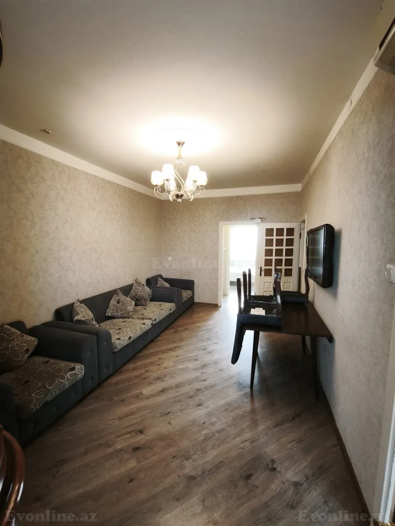 Kirayə verilir 2 otaqlı Mənzil Köhnə tikili 50 m² 4-cü mikrorayon - şəkil 4