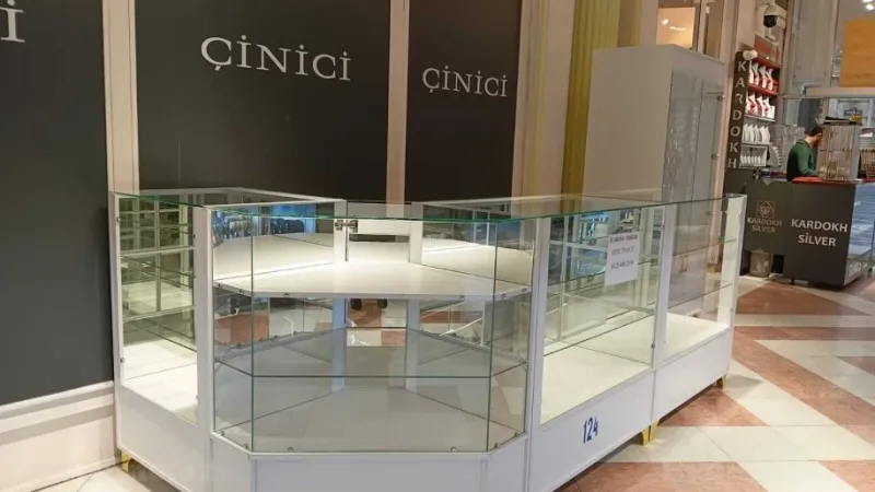 Kirayə verilir Ofis 15 m² Sahil m.