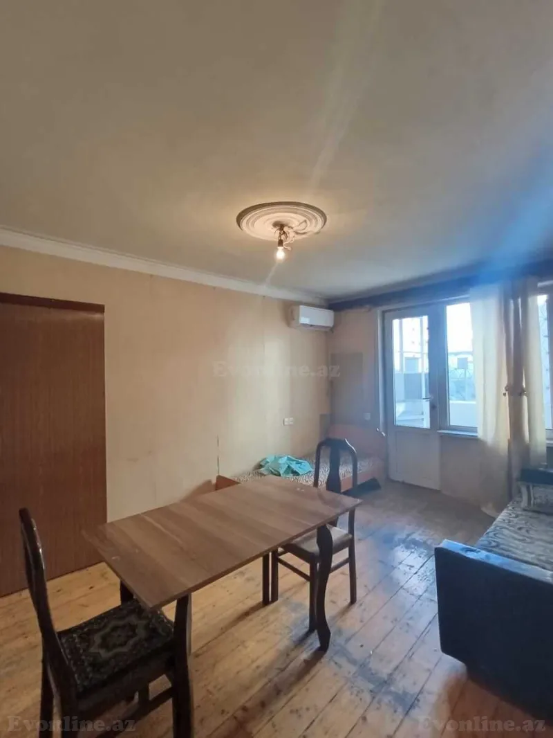 Kirayə verilir 2 otaqlı Mənzil Köhnə tikili 45 m² Qara Qarayev m. - şəkil 2