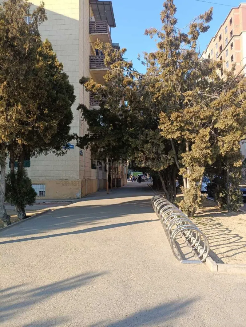 Kirayə verilir 2 otaqlı Mənzil Köhnə tikili 45 m² Qara Qarayev m. - şəkil 3