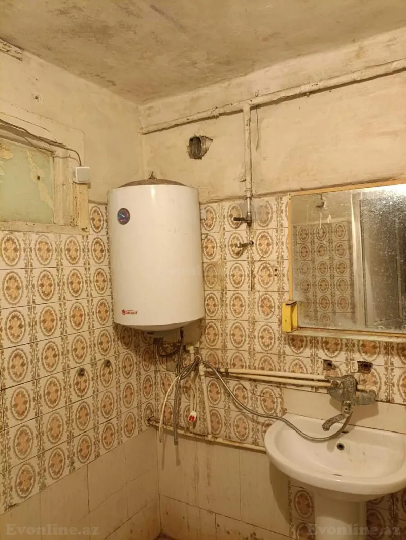 Kirayə verilir 2 otaqlı Mənzil Köhnə tikili 45 m² Qara Qarayev m. - şəkil 12