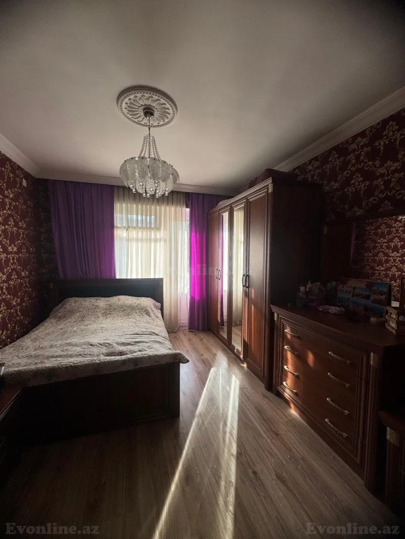 Satılır 2 otaqlı Mənzil Köhnə tikili 60 m² Elmlər Akademiyası m. - şəkil 4