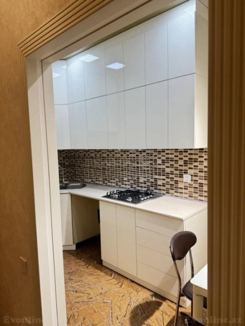 Satılır 3 otaqlı Mənzil Yeni tikili 100 m² Elmlər Akademiyası m. - şəkil 10