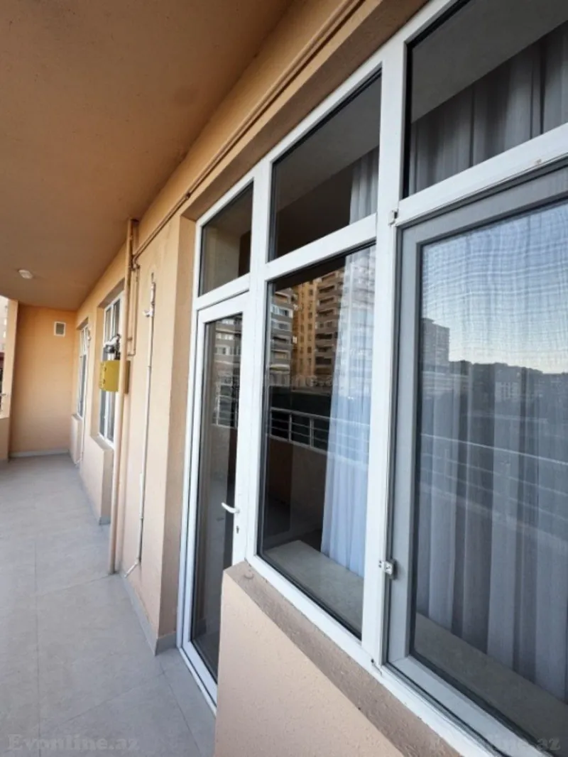 Satılır 3 otaqlı Mənzil Yeni tikili 100 m² Elmlər Akademiyası m. - şəkil 13