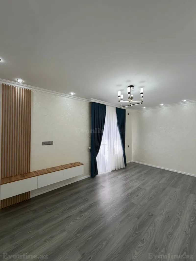 Satılır 2 otaqlı Mənzil Köhnə tikili 65 m² Xətai r. - şəkil 2