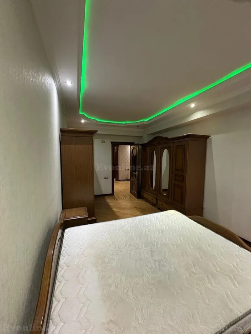 Kirayə verilir 4 otaqlı Mənzil Yeni tikili 200 m² Nəsimi r. - şəkil 6