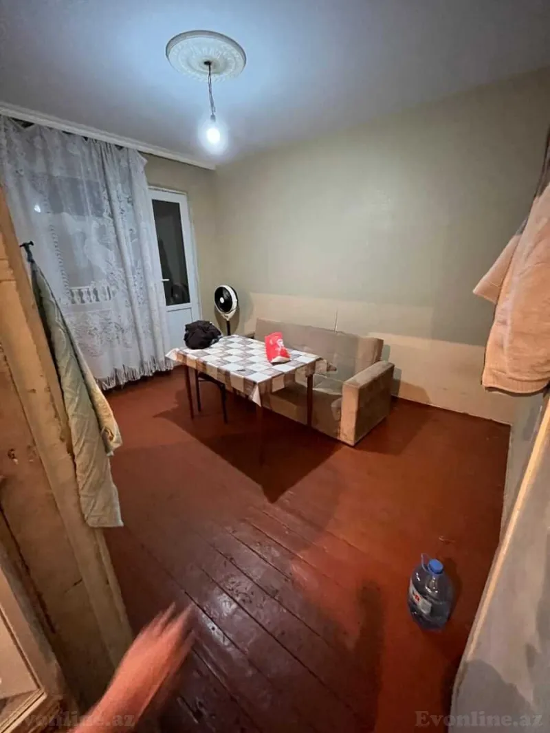 Kirayə verilir 2 otaqlı Mənzil Köhnə tikili 75 m² 3-cü mikrorayon - şəkil 2