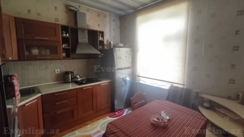 Satılır 3 otaqlı Mənzil Köhnə tikili 80 m² Yasamal - şəkil 11