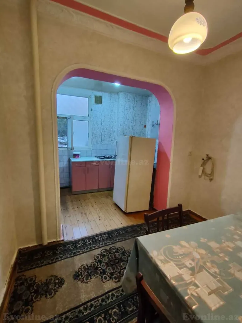 Satılır 3 otaqlı Mənzil Köhnə tikili 70 m² Yasamal r. - şəkil 7