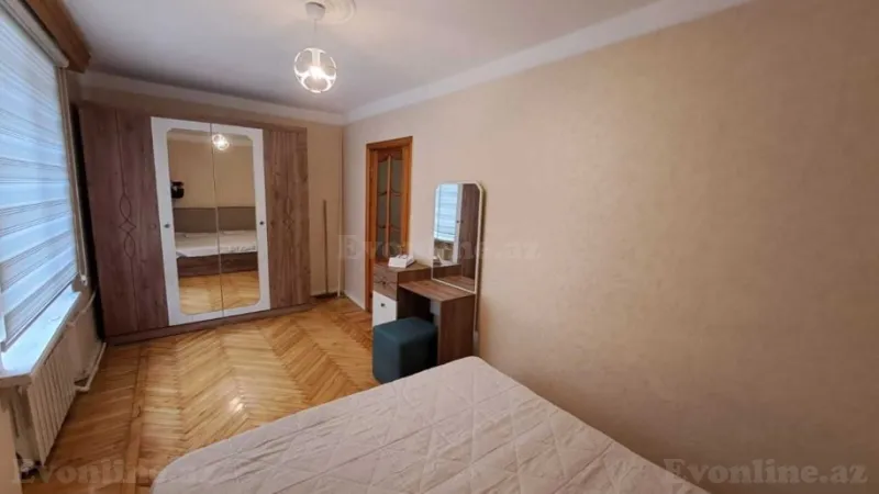 Satılır 2 otaqlı Mənzil Köhnə tikili 55 m² Elmlər Akademiyası m. - şəkil 3