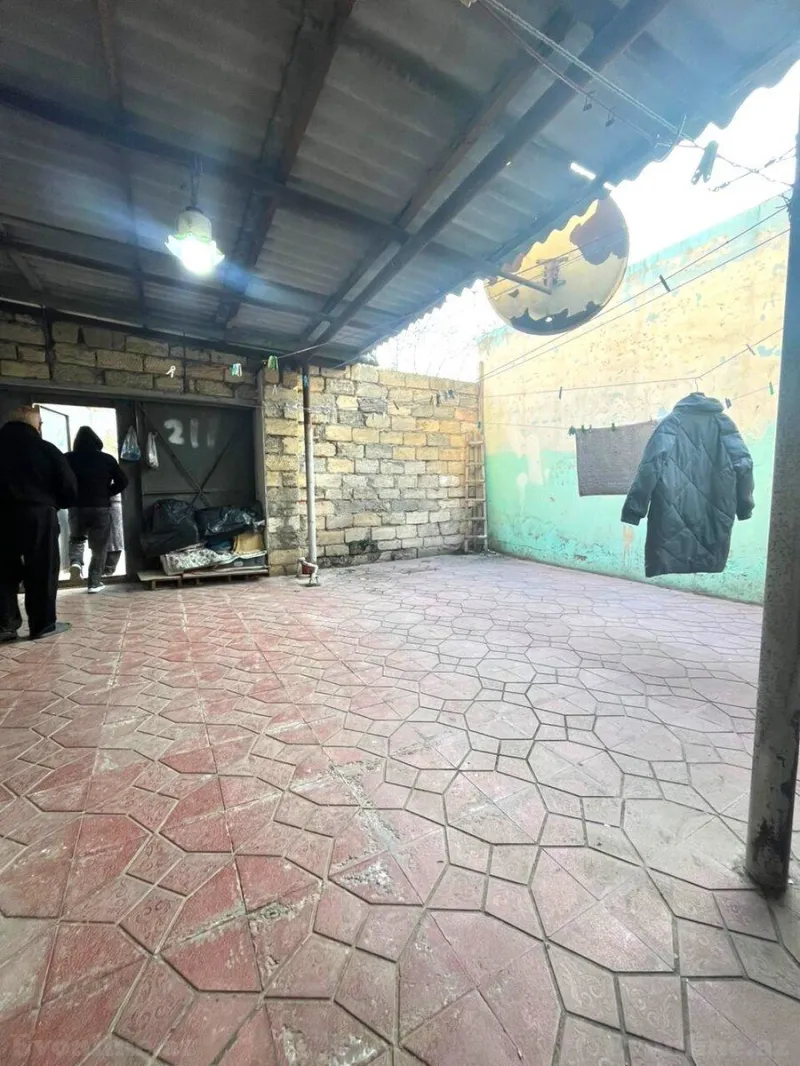 Satılır 2 otaqlı Mənzil Köhnə tikili 70 m² Nəriman Nərimanov m.