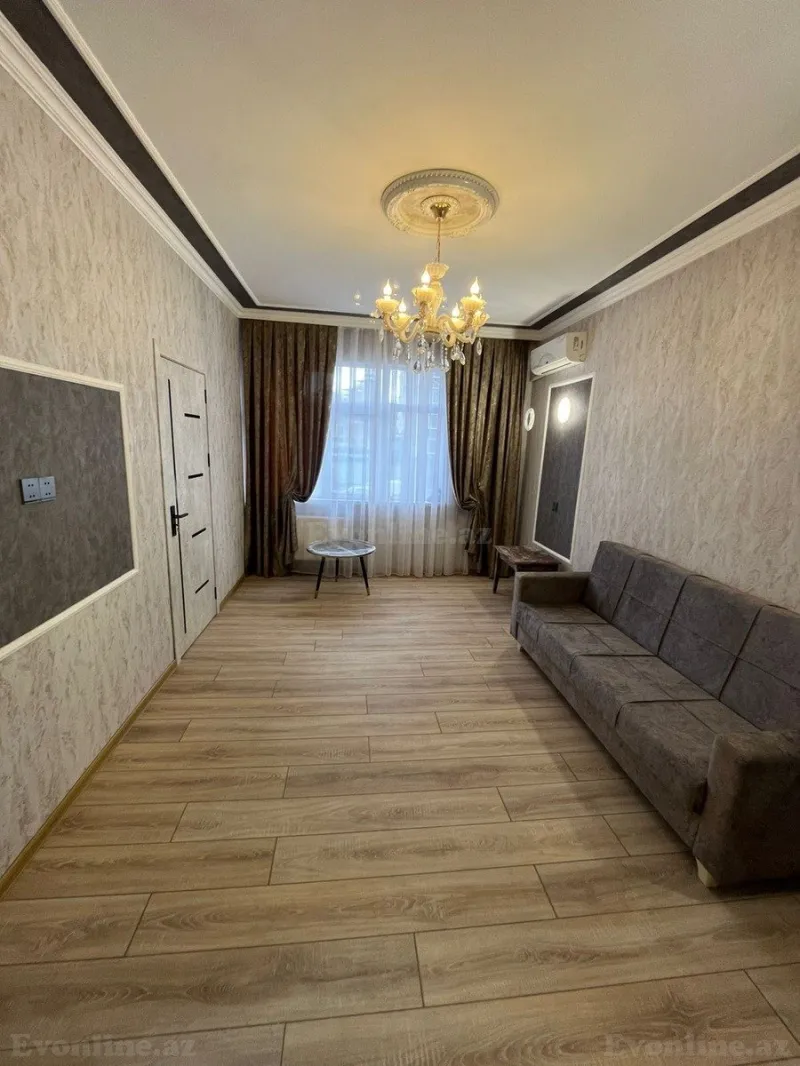 Satılır 2 otaqlı Mənzil Köhnə tikili 40 m² 3-cü mikrorayon