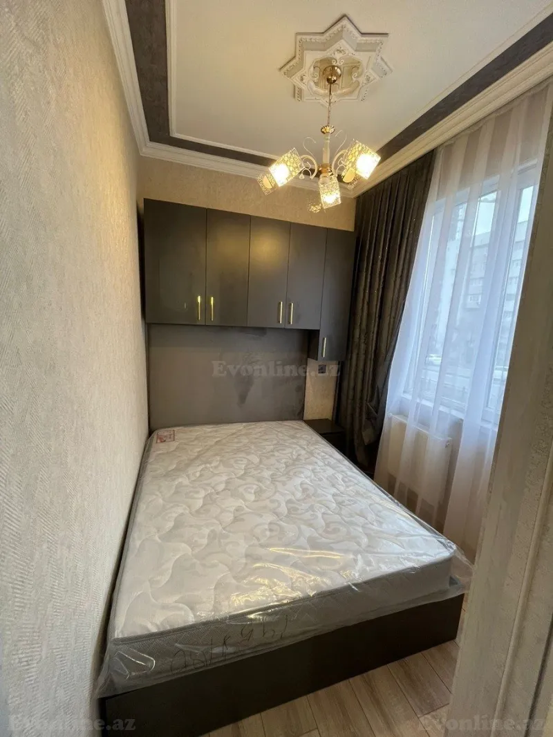 Satılır 2 otaqlı Mənzil Köhnə tikili 40 m² 3-cü mikrorayon - şəkil 5