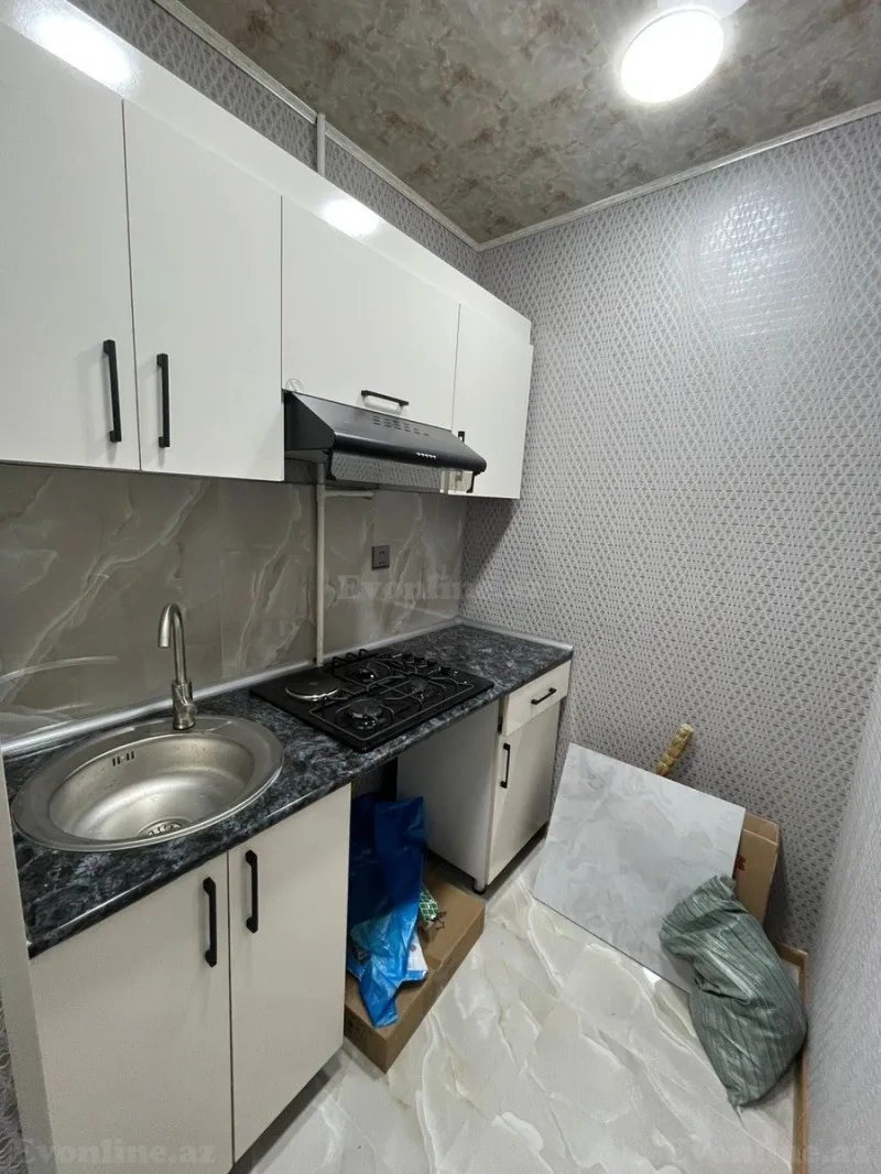 Satılır 2 otaqlı Mənzil Köhnə tikili 40 m² 3-cü mikrorayon - şəkil 7