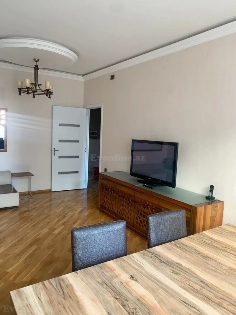 Kirayə verilir 2 otaqlı Mənzil Yeni tikili 85 m² 8 Noyabr m. - şəkil 3