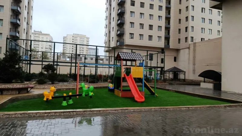Satılır 4 otaqlı Mənzil Yeni tikili 193 m² Nəsimi r. - şəkil 2