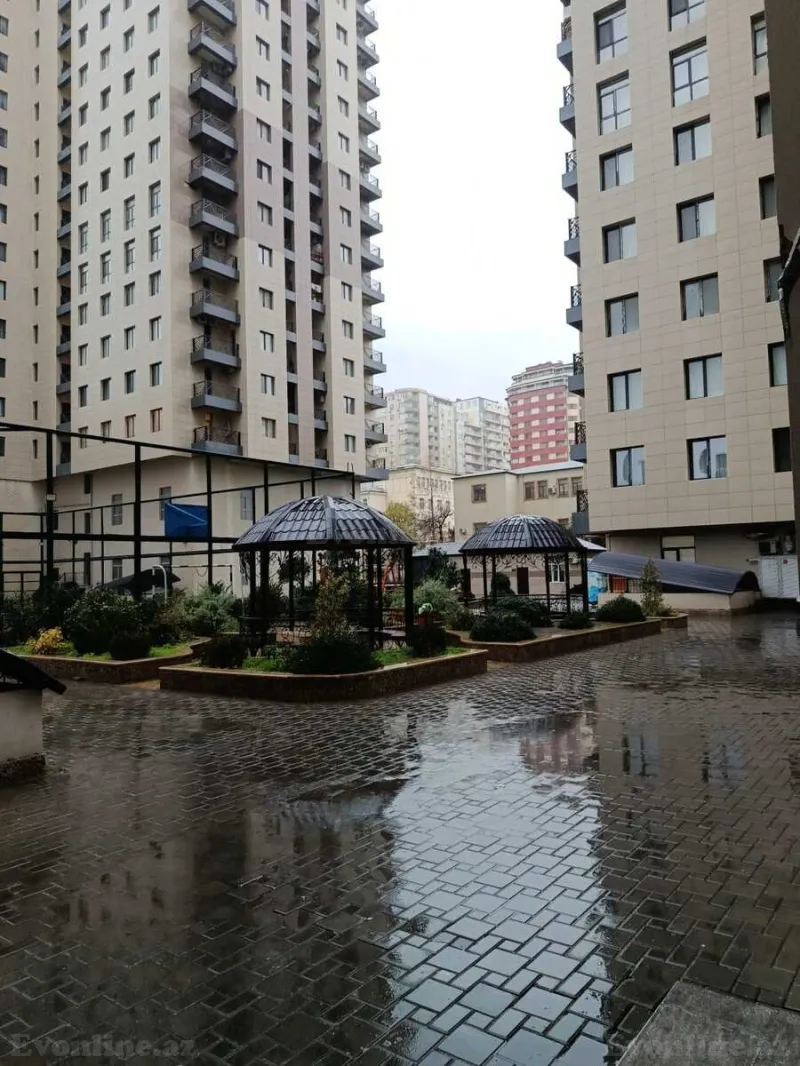 Satılır 4 otaqlı Mənzil Yeni tikili 193 m² Nəsimi r. - şəkil 3