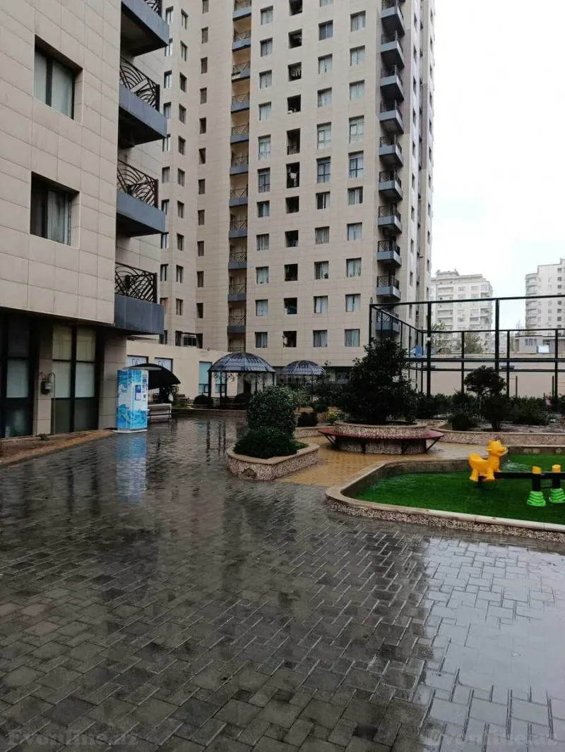 Satılır 4 otaqlı Mənzil Yeni tikili 193 m² Nəsimi r. - şəkil 4