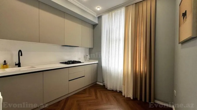Satılır 2 otaqlı Mənzil Köhnə tikili 45 m² Nərimanov r. - şəkil 13