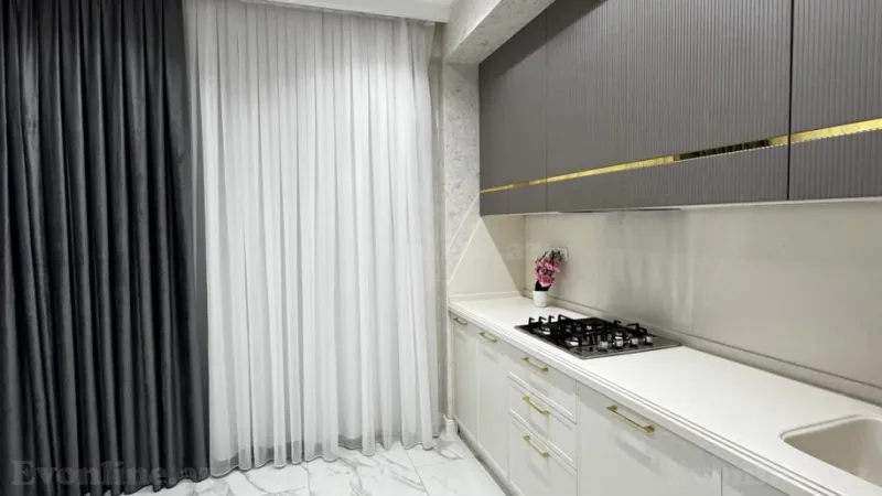 Satılır 3 otaqlı Mənzil Yeni tikili 82 m² 7-ci mikrorayon - şəkil 6