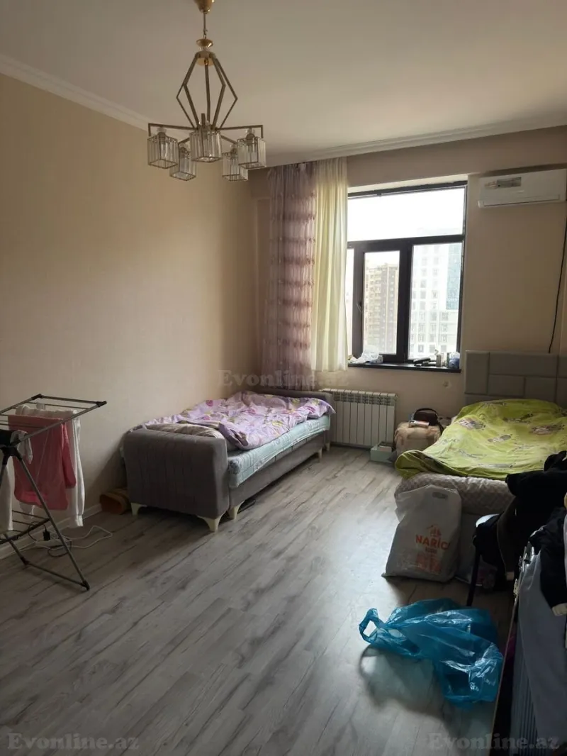 Kirayə verilir 3 otaqlı Mənzil Yeni tikili 115 m² 8 Noyabr m.