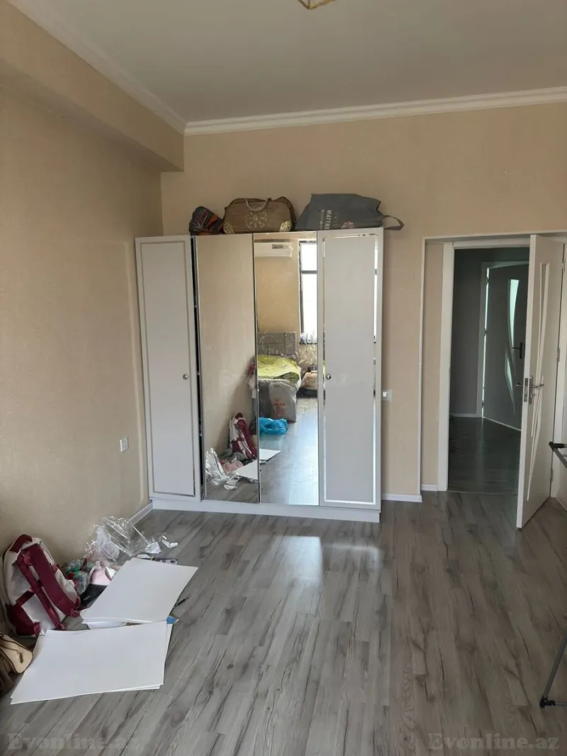 Kirayə verilir 3 otaqlı Mənzil Yeni tikili 115 m² 8 Noyabr m. - şəkil 2