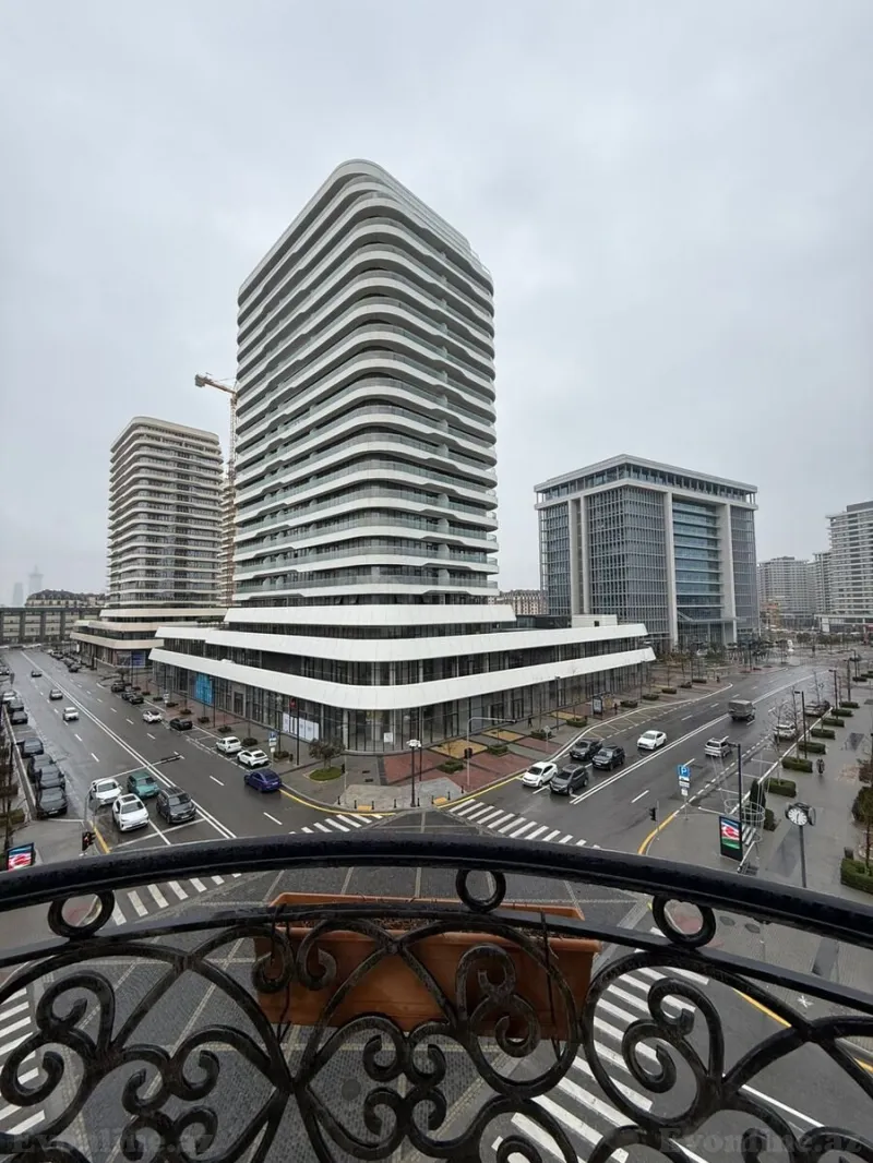 Satılır 3 otaqlı Mənzil Yeni tikili 132 m² Xətai r. - şəkil 5
