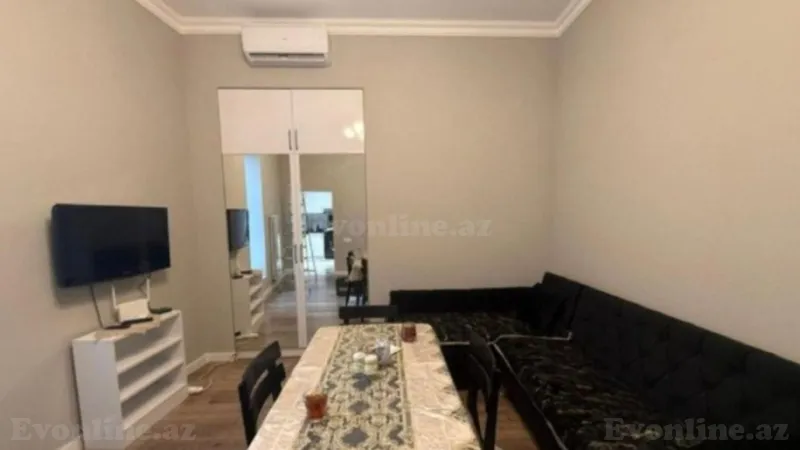 Kirayə verilir 1 otaqlı Mənzil Köhnə tikili 30 m² Sahil m. - şəkil 2