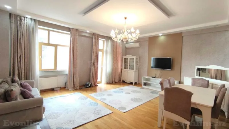 Kirayə verilir 4 otaqlı Mənzil Yeni tikili 200 m² 28 May m. - şəkil 3