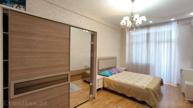 Kirayə verilir 4 otaqlı Mənzil Yeni tikili 200 m² 28 May m. - şəkil 9