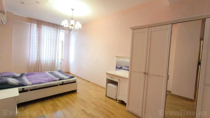 Kirayə verilir 4 otaqlı Mənzil Yeni tikili 200 m² 28 May m. - şəkil 12