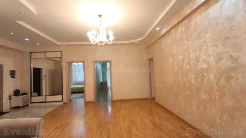 Kirayə verilir 4 otaqlı Mənzil Yeni tikili 200 m² 28 May m. - şəkil 13