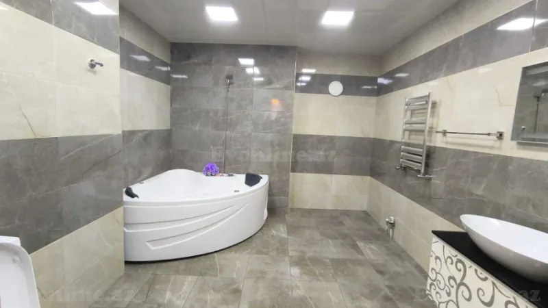 Kirayə verilir 4 otaqlı Mənzil Yeni tikili 200 m² 28 May m. - şəkil 18