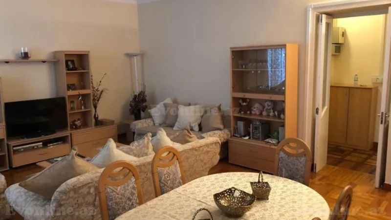 Satılır 4 otaqlı Mənzil Köhnə tikili 110 m² İçərişəhər m. - şəkil 7