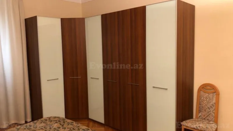 Satılır 4 otaqlı Mənzil Köhnə tikili 110 m² İçərişəhər m. - şəkil 13