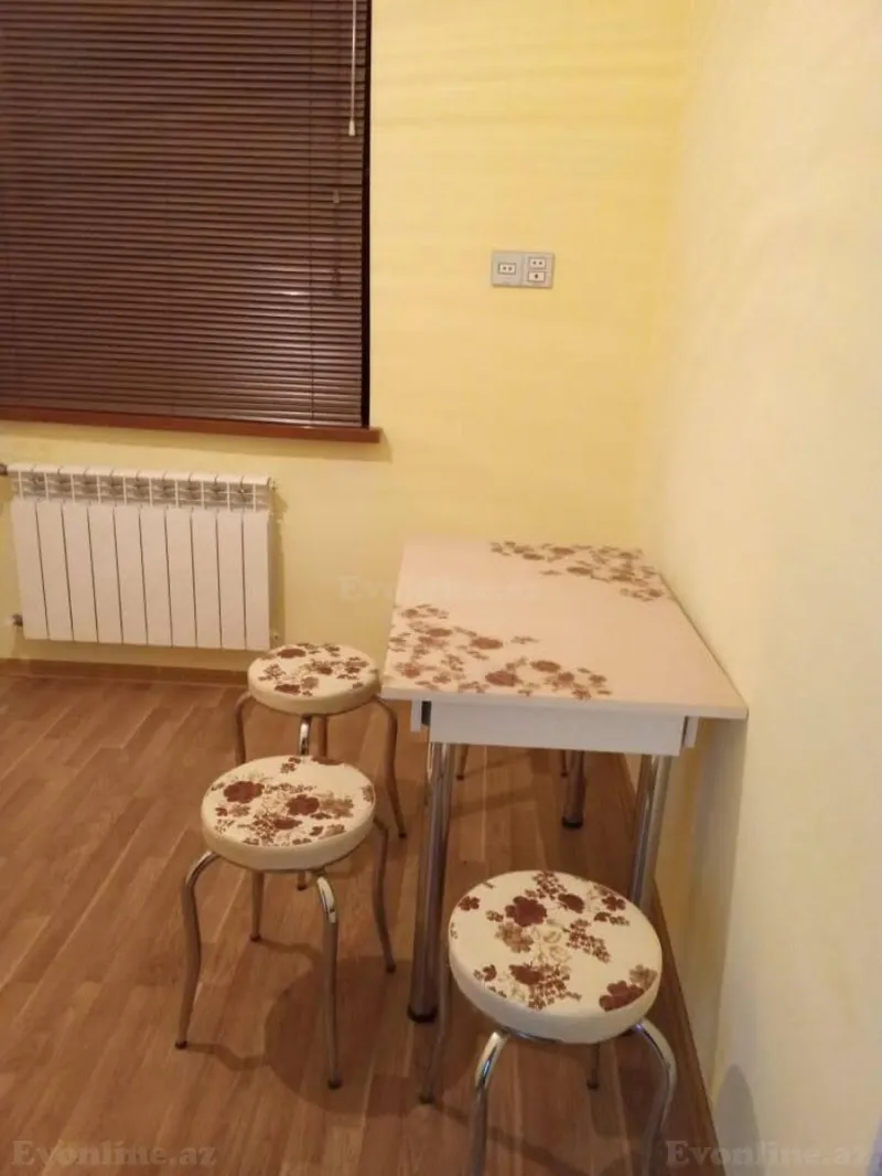 1 otaqlı Mənzil 36 m² Xırdalan Kirayə verilir