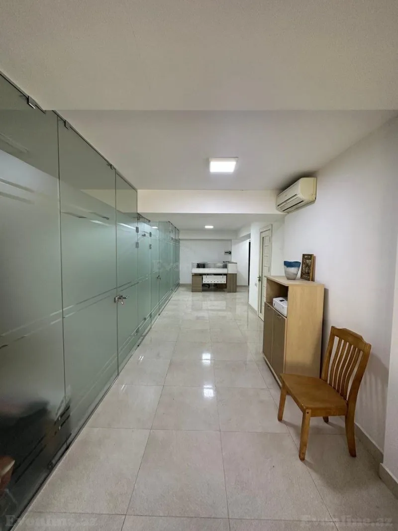 Kirayə verilir Ofis 150 m² 28 May m. - şəkil 2