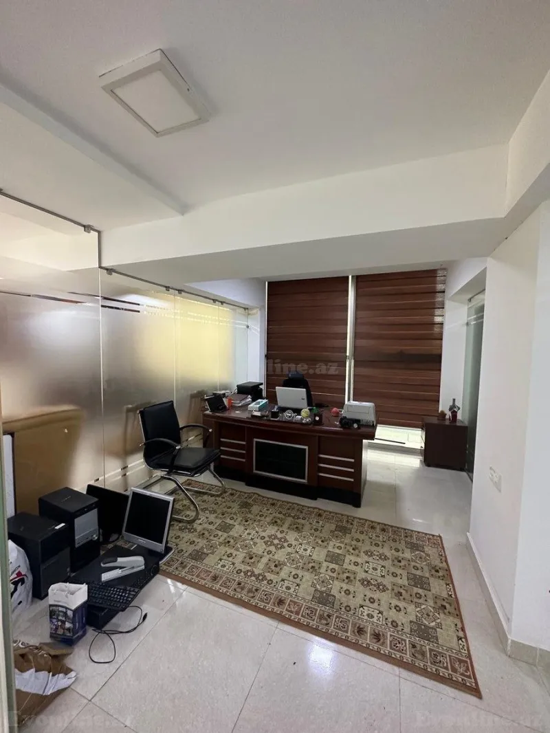 Kirayə verilir Ofis 150 m² 28 May m. - şəkil 3
