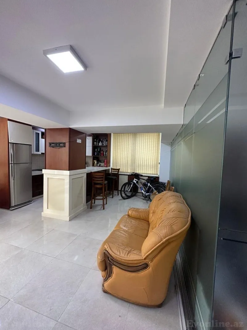 Kirayə verilir Ofis 150 m² 28 May m. - şəkil 5