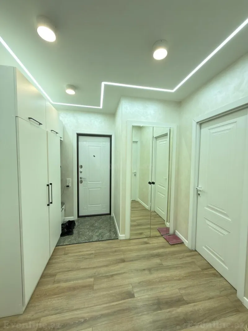 Satılır 3 otaqlı Mənzil Köhnə tikili 80 m² Əhmədli