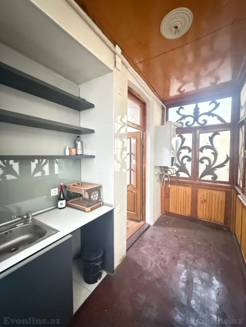 Kirayə verilir Ofis 100 m² Səbail r. - şəkil 4