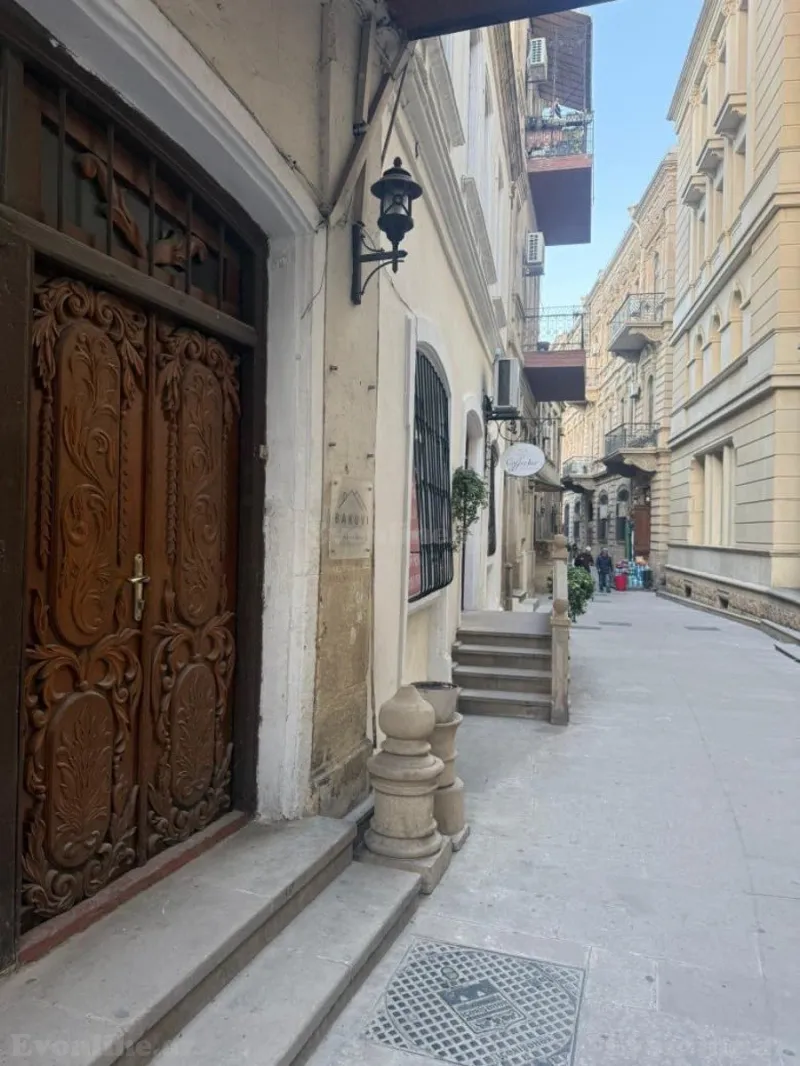 Kirayə verilir Ofis 100 m² Səbail r. - şəkil 14