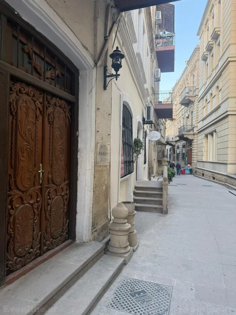 Kirayə verilir Ofis 100 m² Səbail r. - şəkil 25