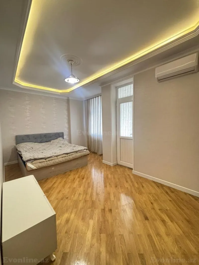 Kirayə verilir 4 otaqlı Mənzil Yeni tikili 175 m² Nəsimi r. - şəkil 7