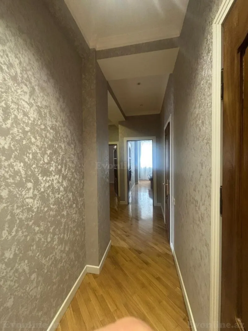 Kirayə verilir 4 otaqlı Mənzil Yeni tikili 175 m² Nəsimi r. - şəkil 12