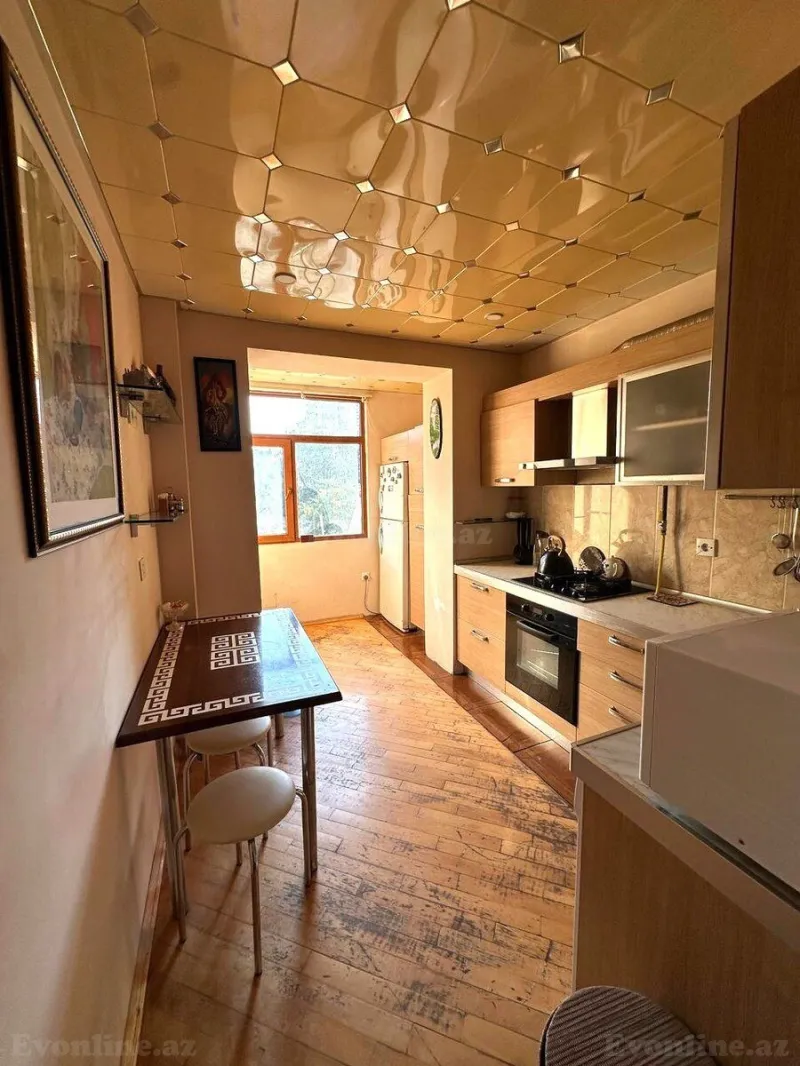 Satılır 4 otaqlı Mənzil Köhnə tikili 100 m² Nəriman Nərimanov m. - şəkil 9