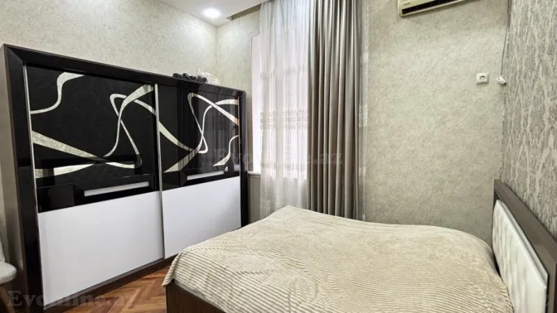 Kirayə verilir 2 otaqlı Mənzil Köhnə tikili 50 m² Sahil m. - şəkil 4