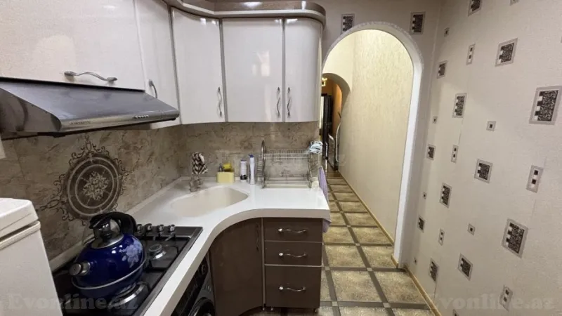 Kirayə verilir 2 otaqlı Mənzil Köhnə tikili 50 m² Sahil m. - şəkil 10