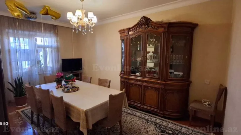 Satılır 4 otaqlı Mənzil Köhnə tikili 100 m² 7-ci mikrorayon - şəkil 3