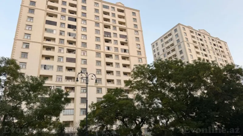 Satılır 4 otaqlı Mənzil Yeni tikili 174 m² Yasamal r. - şəkil 2